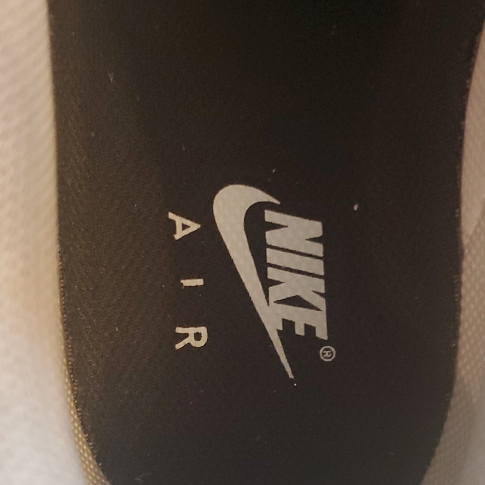 Nike Air Force 1 White with Black Details - Picture 10 of 16